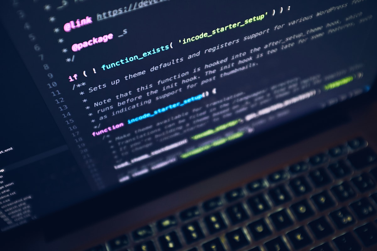 TypeScript у комерційній розробці: навіщо бізнесу типи